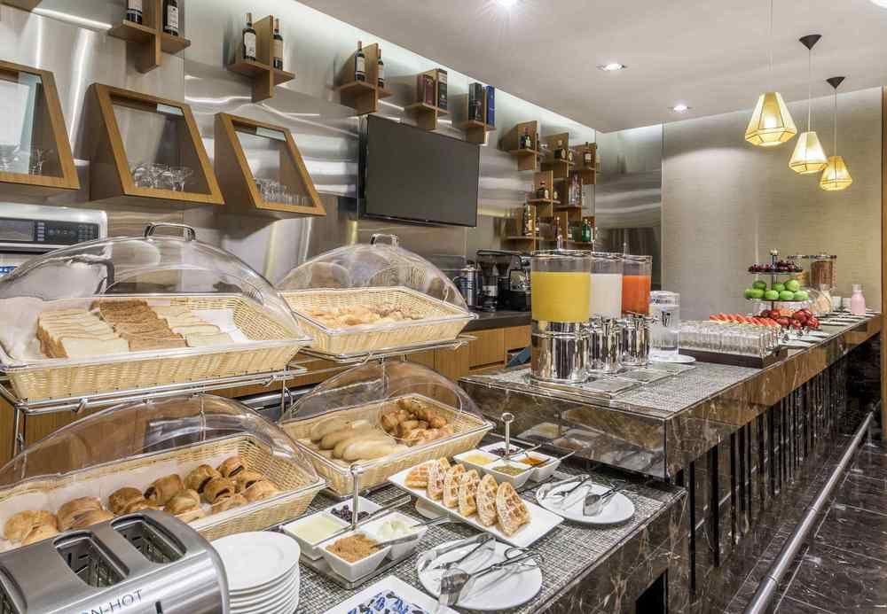 Courtyard By Marriott Bogota Airport Ξενοδοχείο Εξωτερικό φωτογραφία