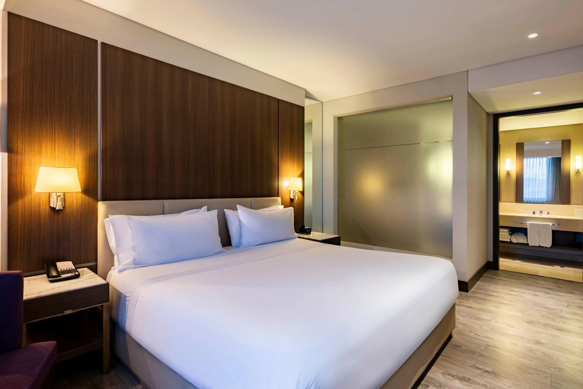 Courtyard By Marriott Bogota Airport Ξενοδοχείο Εξωτερικό φωτογραφία