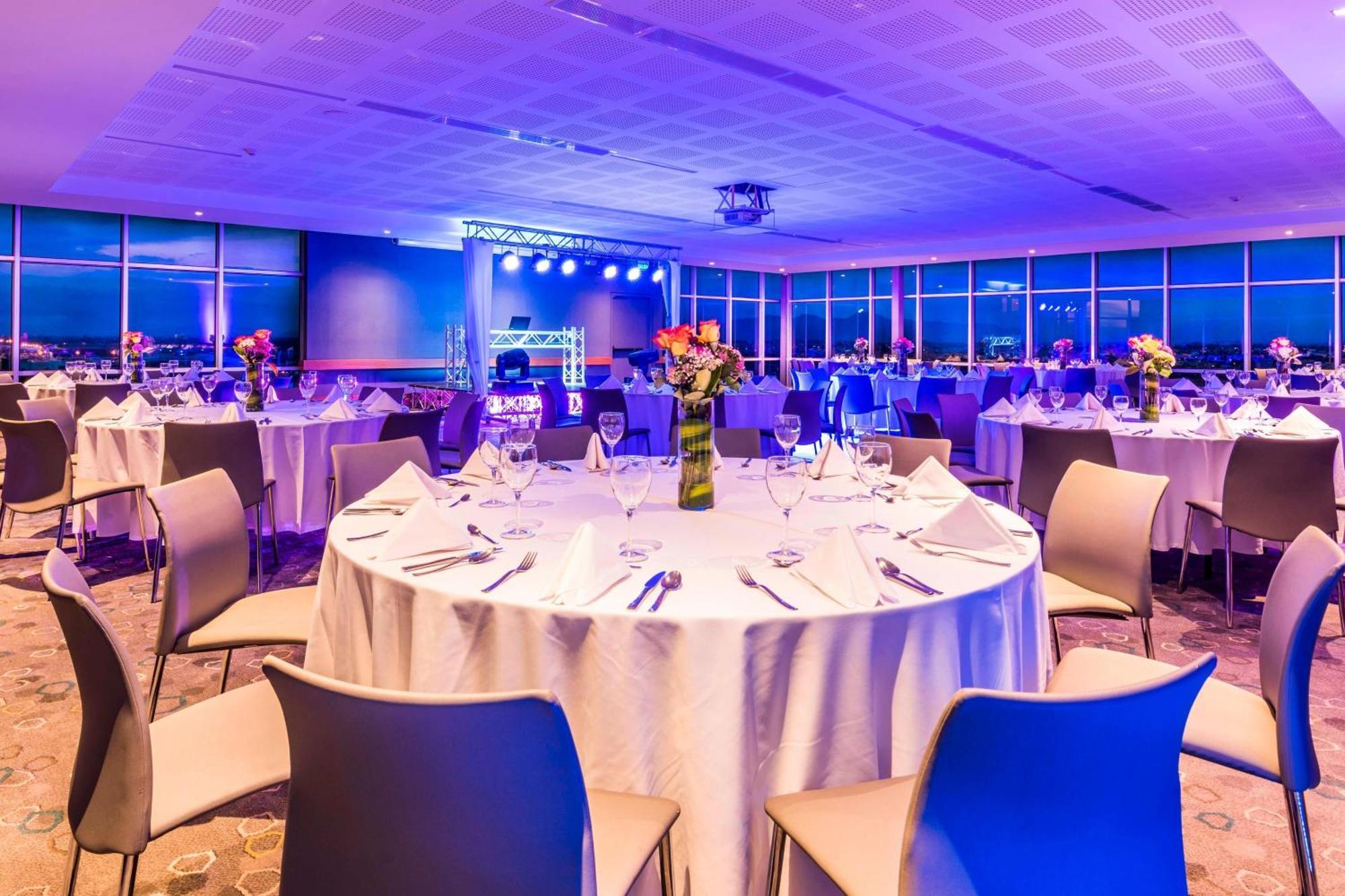 Courtyard By Marriott Bogota Airport Ξενοδοχείο Εξωτερικό φωτογραφία